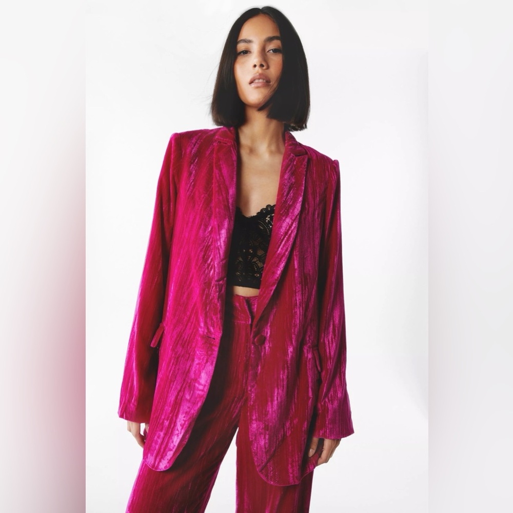 NEW Nasty Gal Crushed Velvet Velour Collared Single Breasted Blazer Hot Pink